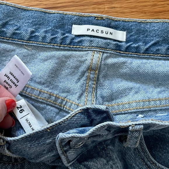 Pacsun Ultra High Rise Slim Jeans Size 26 Medium Wash - Picture 3 of 5